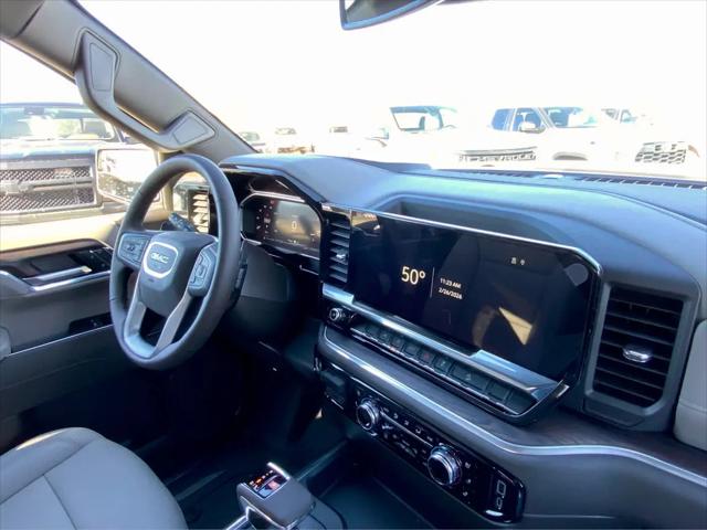 2026 GMC Sierra 1500 Crew Cab, Standard Bed, SLT, 4WD