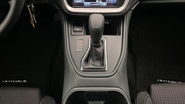 2025 Subaru Outback 2.5i