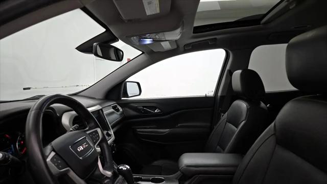 2017 GMC Acadia SLT-1