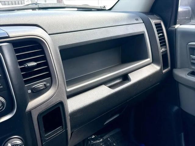 2019 Ram 1500 Classic Tradesman Regular Cab 4x2 8' Box