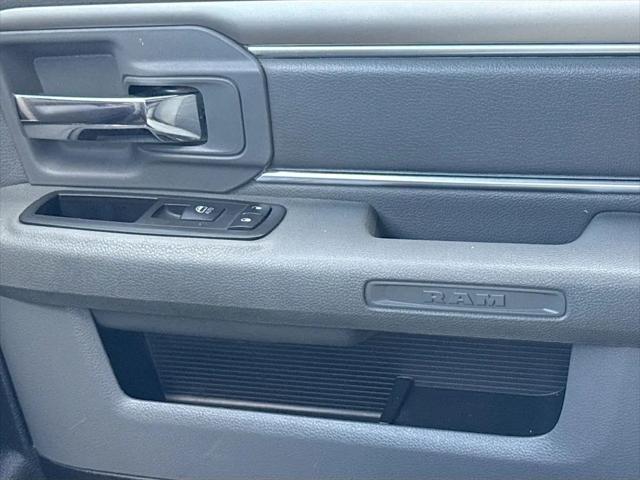 2019 Ram 1500 Classic Tradesman Regular Cab 4x2 8' Box