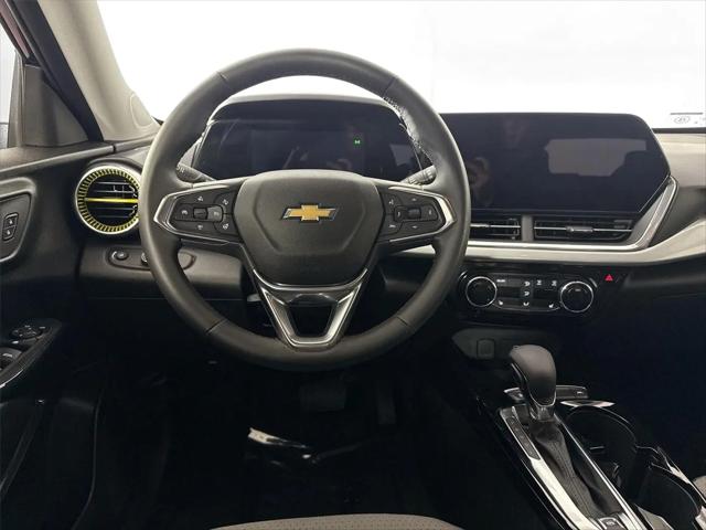 2024 Chevrolet Trax FWD LT