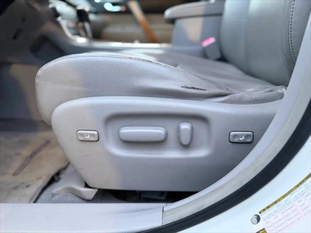 2010 Toyota Highlander Hybrid Limited V6