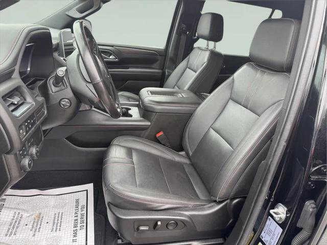2022 Chevrolet Suburban 4WD RST