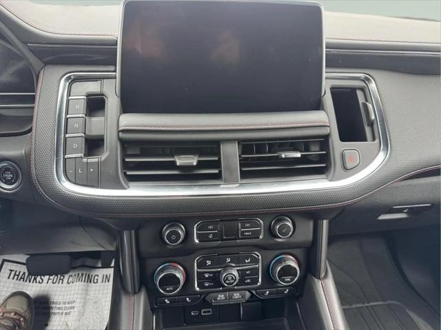 2022 Chevrolet Suburban 4WD RST