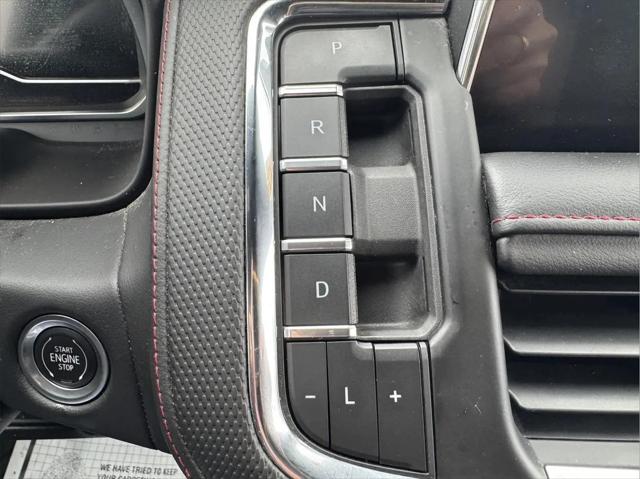 2022 Chevrolet Suburban 4WD RST