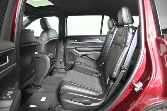 2026 Jeep Grand Cherokee L Altitude 4x4
