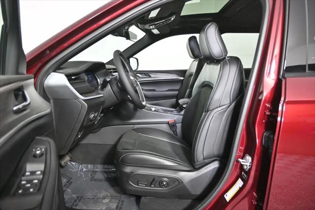 2026 Jeep Grand Cherokee L Altitude 4x4