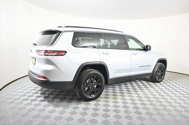 2026 Jeep Grand Cherokee L Altitude 4x4