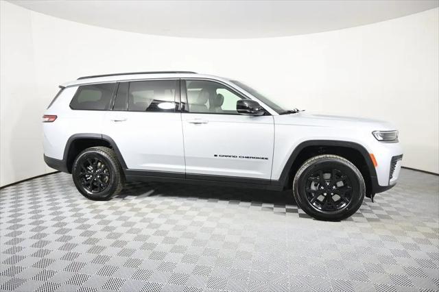 2026 Jeep Grand Cherokee L Altitude 4x4
