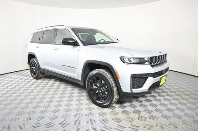 2026 Jeep Grand Cherokee L Altitude 4x4