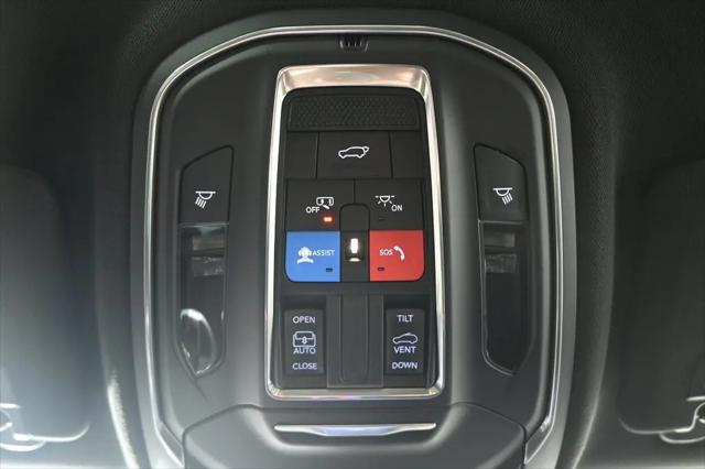 2026 Jeep Grand Cherokee L Altitude 4x4