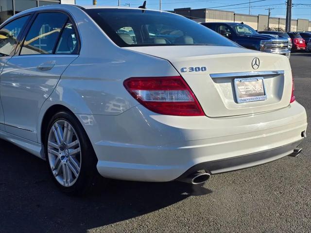 2009 Mercedes-Benz C-CLASS C 300 Luxury