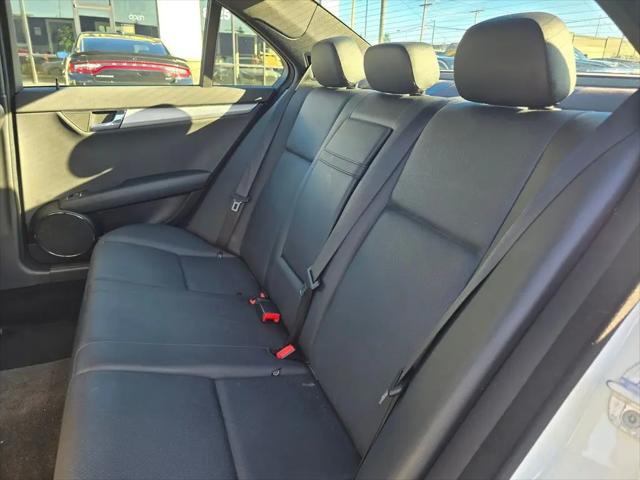 2009 Mercedes-Benz C-CLASS C 300 Luxury