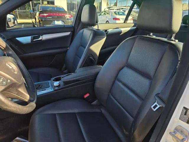 2009 Mercedes-Benz C-CLASS C 300 Luxury