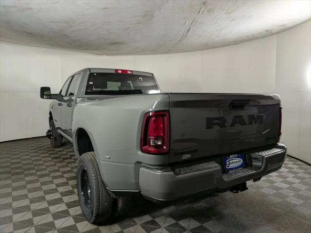 2026 Ram 3500 Big Horn Crew Cab 4x4 8' Box