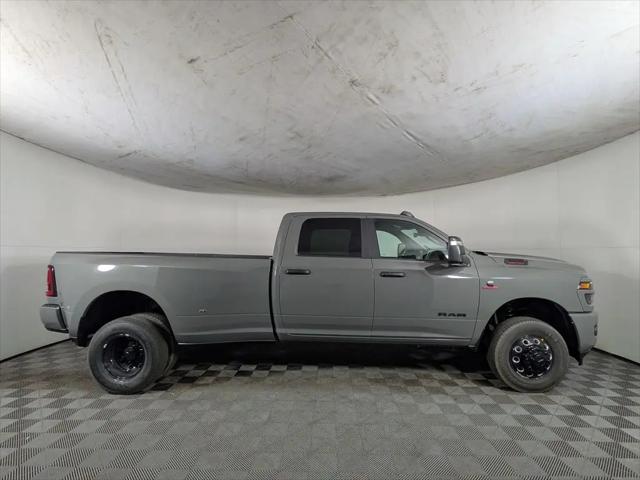 2026 Ram 3500 Big Horn Crew Cab 4x4 8' Box