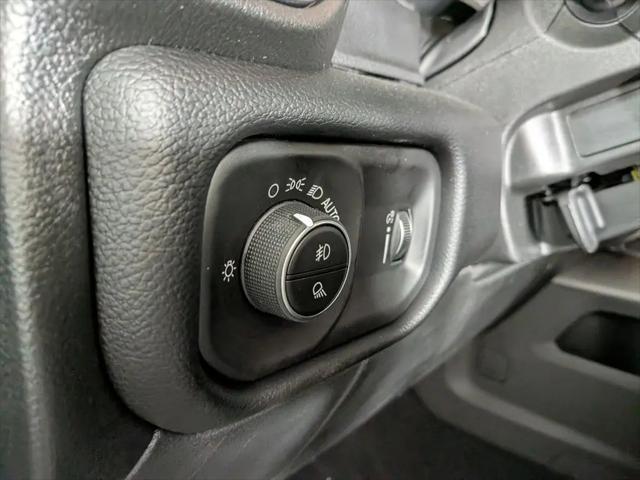 2026 Ram 3500 Big Horn Crew Cab 4x4 8' Box