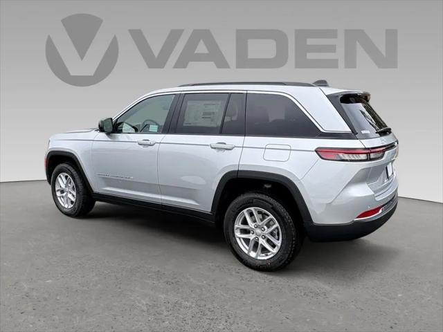 2026 Jeep Grand Cherokee Altitude 4x2
