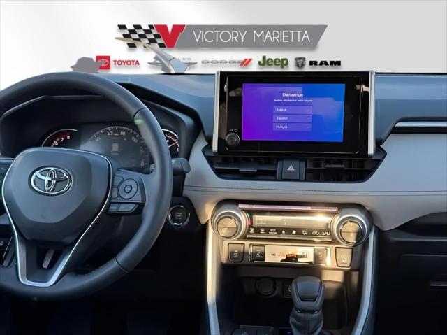 2025 Toyota RAV4 XLE