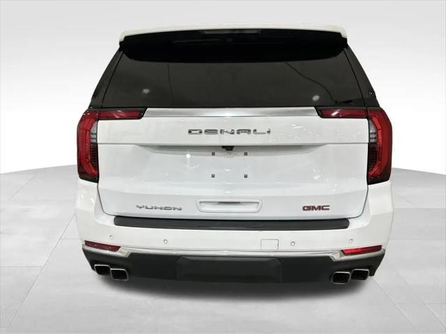 2025 GMC Yukon 4WD Denali