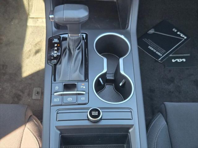2026 Kia K5 LXS FWD