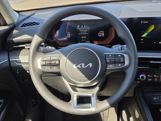 2026 Kia K5 LXS FWD