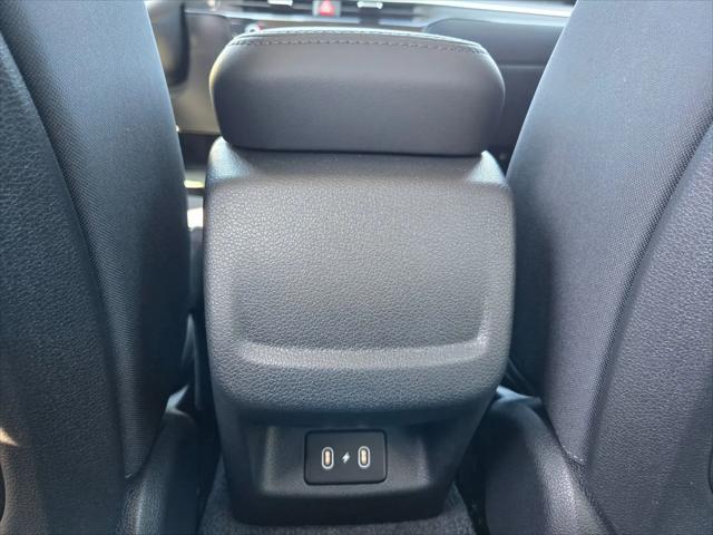 2026 Kia K5 LXS FWD