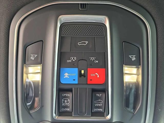 2026 Jeep Grand Cherokee Altitude 4x2