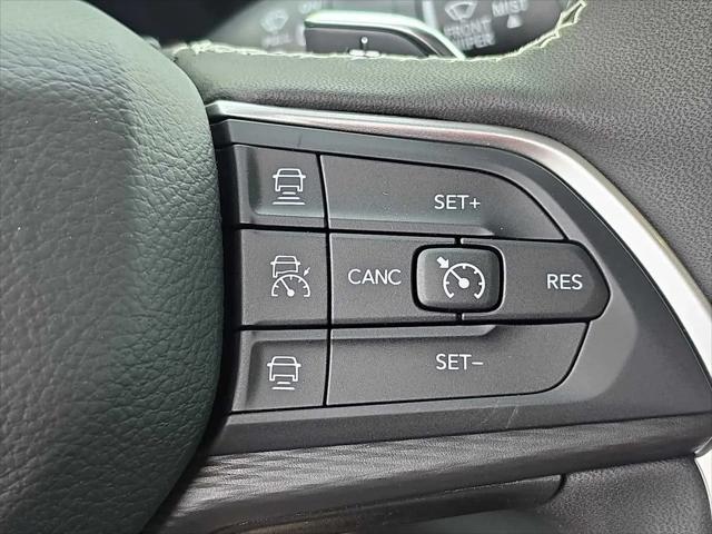 2026 Jeep Grand Cherokee Altitude 4x2