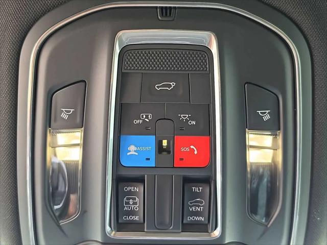 2026 Jeep Grand Cherokee Altitude 4x2