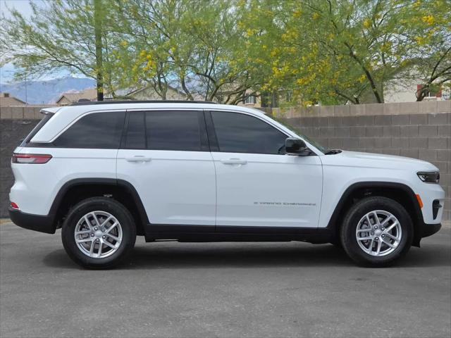 2026 Jeep Grand Cherokee Altitude 4x2