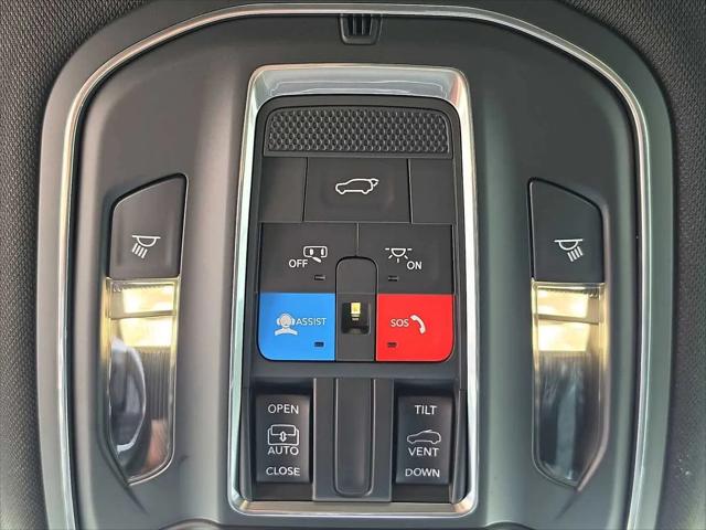 2026 Jeep Grand Cherokee Altitude 4x2