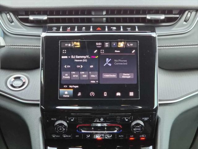 2026 Jeep Grand Cherokee Altitude 4x2