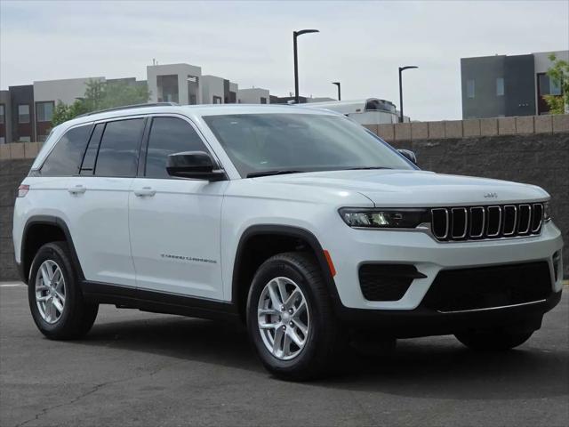 2026 Jeep Grand Cherokee Altitude 4x2