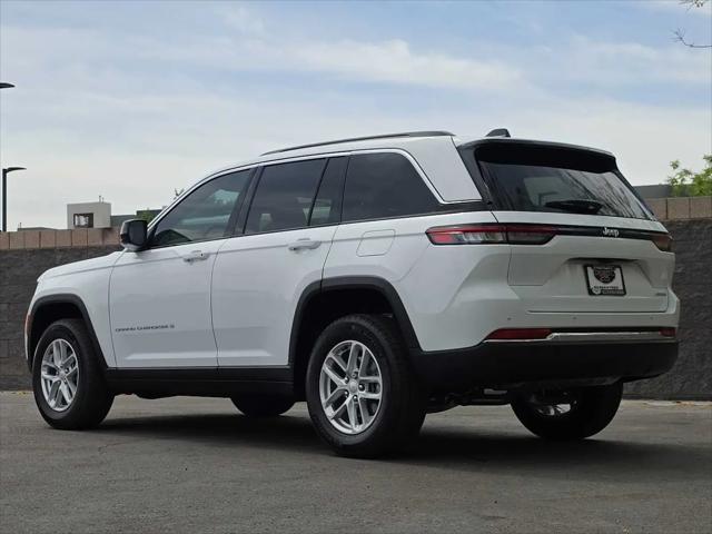 2026 Jeep Grand Cherokee Altitude 4x2
