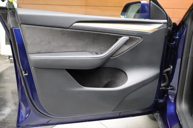 2023 Tesla Model Y Long Range Dual Motor All-Wheel Drive