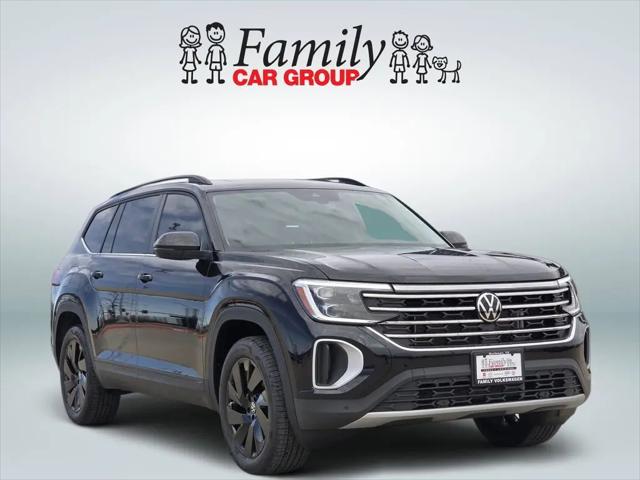 2026 Volkswagen Atlas SE with Technology