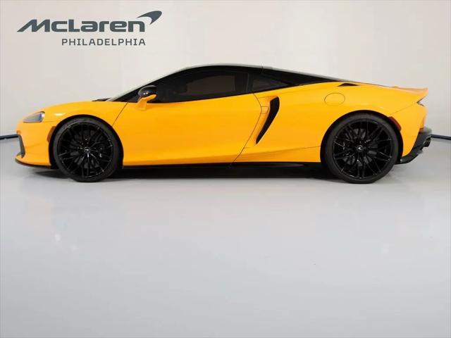 2025 McLaren GT TechLux