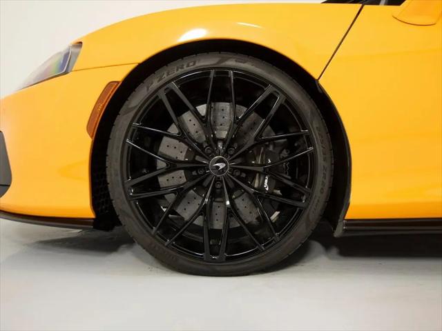 2025 McLaren GT TechLux