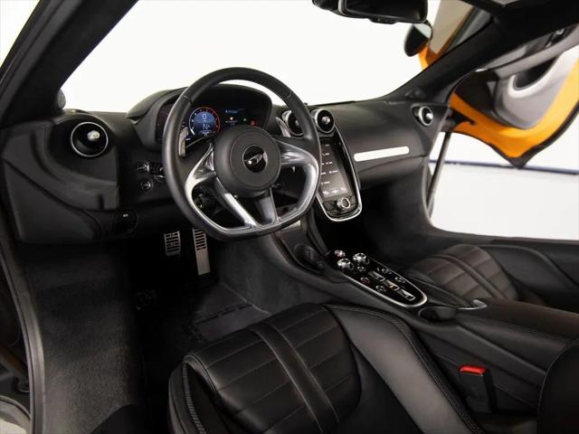 2025 McLaren GT TechLux
