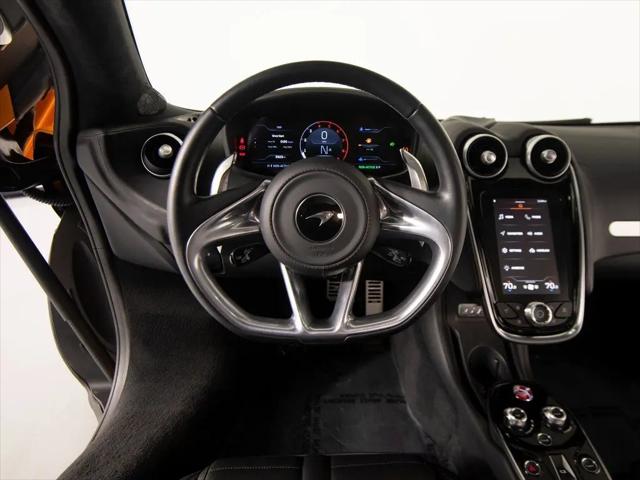 2025 McLaren GT TechLux