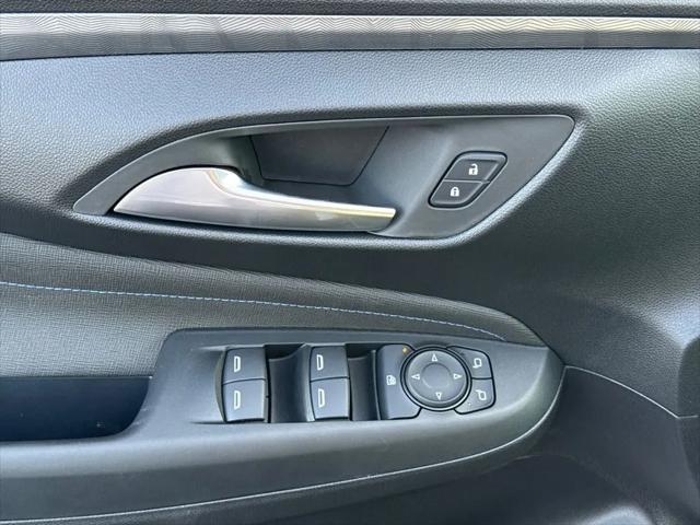 2026 Buick NV Sport Touring FWD