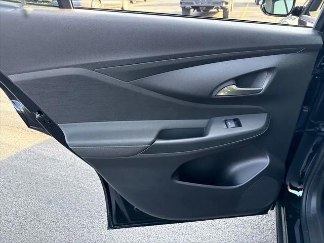 2026 Buick NV Sport Touring FWD