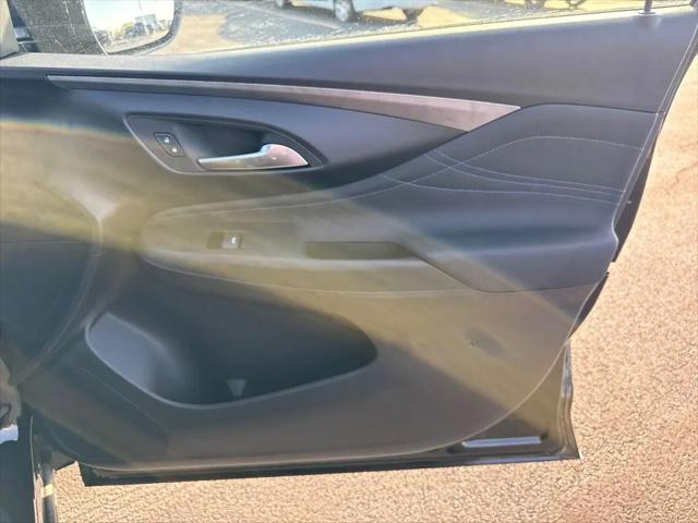 2026 Buick NV Sport Touring FWD