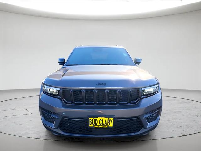 2025 Jeep Grand Cherokee Altitude X 4x4