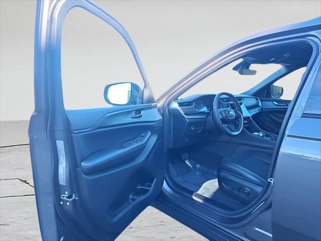 2025 Jeep Grand Cherokee Altitude X 4x4