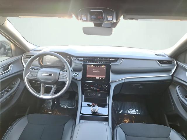 2025 Jeep Grand Cherokee Altitude X 4x4