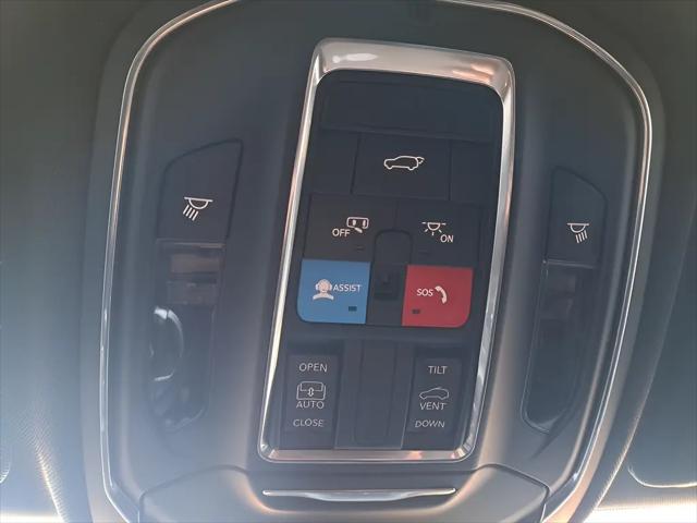 2025 Jeep Grand Cherokee Altitude X 4x4
