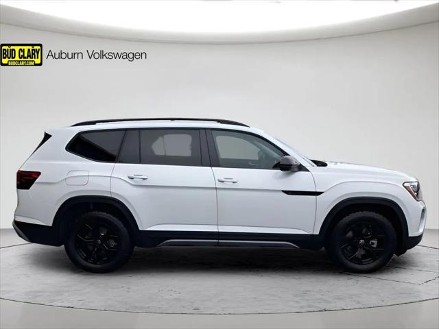 2026 Volkswagen Atlas Peak Edition